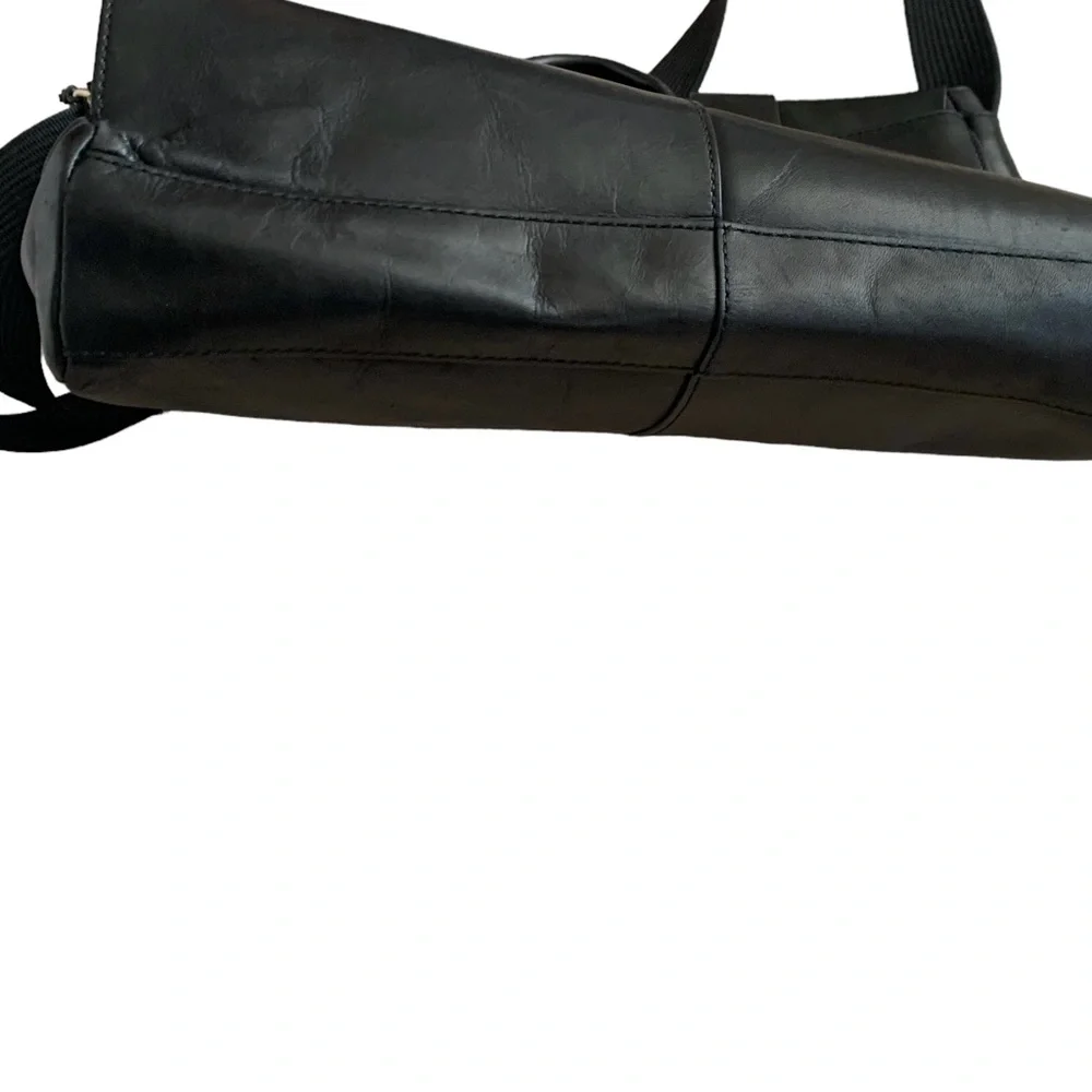 Skagen Black Men’s Cowhide Leather Messenger Bag
